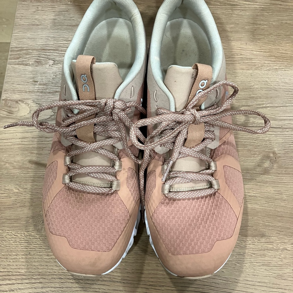 On Running Women's Dusty Rose Athletic Shoes